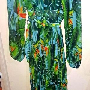 Sexy deep V long sleeve belted tropical beach dress